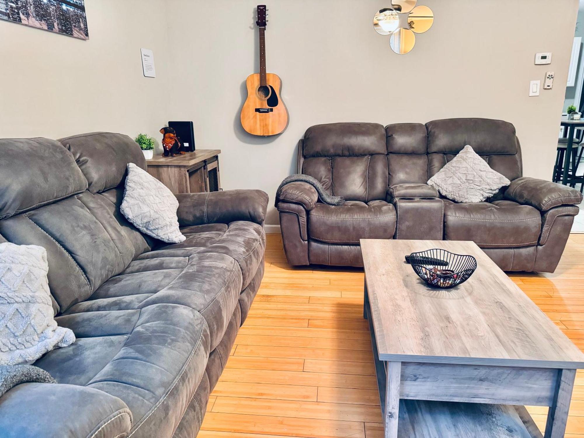 Bright, Stylish & Cozy 2Bed Unit W/Backyard & Grill Close To Nyc! Βίλα Haledon Εξωτερικό φωτογραφία